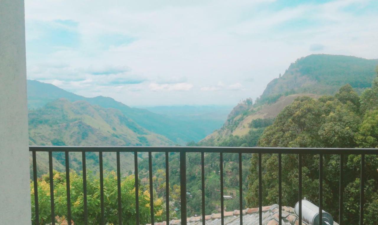 Bed and Breakfast Pleasant Peak Ella Esterno foto