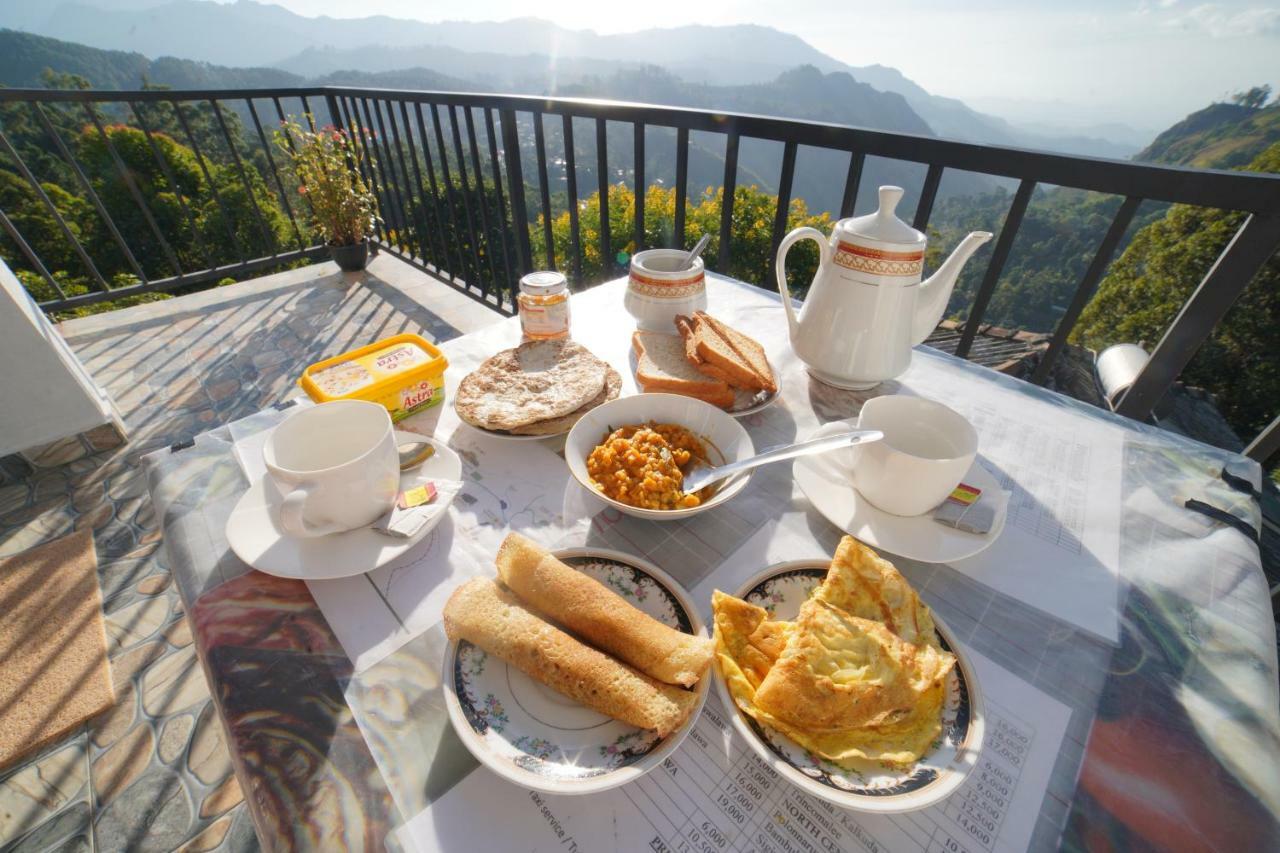 Bed and Breakfast Pleasant Peak Ella Esterno foto